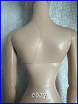 Tonner Tyler Wentworth 2006 Collection NUDE BASIC JANE RAVEN 16 Fashion Doll BW