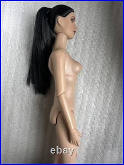 Tonner Tyler Wentworth 2006 Collection NUDE BASIC JANE RAVEN 16 Fashion Doll BW