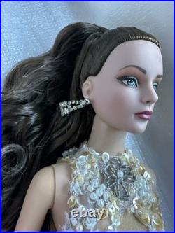 Tonner Tyler Wentworth 2006 FAO SCHWARZ PASTEL PHOENIX SYDNEY CHASE 16 Doll LE