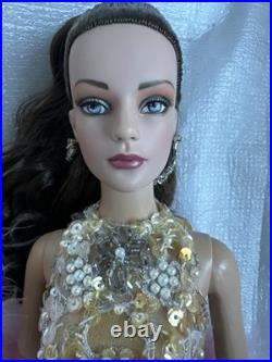 Tonner Tyler Wentworth 2006 FAO SCHWARZ PASTEL PHOENIX SYDNEY CHASE 16 Doll LE