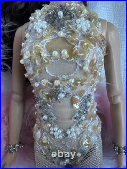 Tonner Tyler Wentworth 2006 FAO SCHWARZ PASTEL PHOENIX SYDNEY CHASE 16 Doll LE