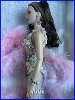 Tonner Tyler Wentworth 2006 FAO SCHWARZ PASTEL PHOENIX SYDNEY CHASE 16 Doll LE
