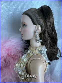 Tonner Tyler Wentworth 2006 FAO SCHWARZ PASTEL PHOENIX SYDNEY CHASE 16 Doll LE