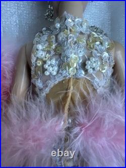 Tonner Tyler Wentworth 2006 FAO SCHWARZ PASTEL PHOENIX SYDNEY CHASE 16 Doll LE