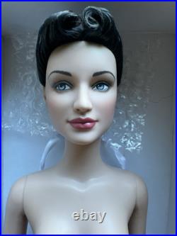 Tonner Tyler Wentworth 2006 NUDE WIZARD OF OZ 16 BASIC OZMOPOLITAN Doll + STAND Tonner Tyler Wentworth 2006 NUDE WIZARD OF OZ 16 BASIC OZMOPOLITAN Doll + STAND