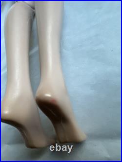 Tonner Tyler Wentworth 2006 NUDE WIZARD OF OZ 16 BASIC OZMOPOLITAN Doll + STAND Tonner Tyler Wentworth 2006 NUDE WIZARD OF OZ 16 BASIC OZMOPOLITAN Doll + STAND