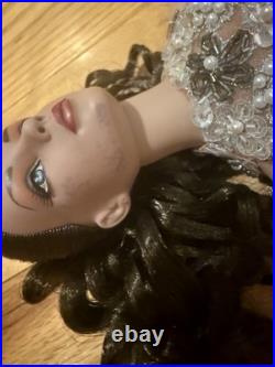 Tonner Tyler Wentworth 2006 PASTEL PHOENIX SYDNEY CHASE 16 Doll Read Descriptio