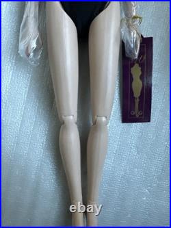 Tonner Tyler Wentworth 2007 BASIC BLACK BLONDE TYLER 16 Fashion DOLL BW BODY LE