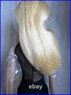 Tonner Tyler Wentworth 2007 BASIC BLACK BLONDE TYLER 16 Fashion DOLL BW BODY LE