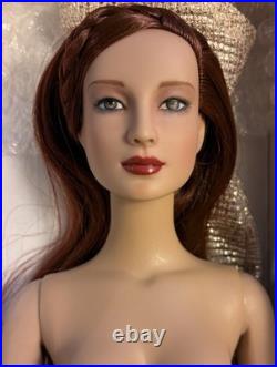 Tonner Tyler Wentworth 2007 Basic Black Layne Fashion Doll 16-inch