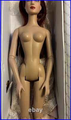 Tonner Tyler Wentworth 2007 Basic Black Layne Fashion Doll 16-inch