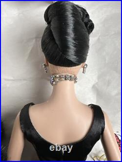 Tonner Tyler Wentworth 2007 Brenda Starr MIDNIGHT STARR CHANTEUSE 16 Doll LE300