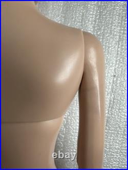 Tonner Tyler Wentworth 2007 Collection STARK MODERNE KIT 16 NUDE Fashion Doll