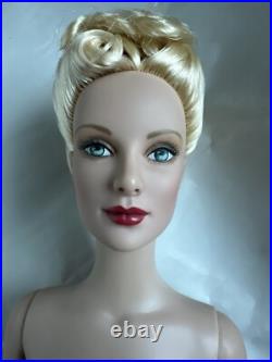 Tonner Tyler Wentworth 2007 HIGH SEAS Basic DAPHNE DIMPLES 16 NUDE Fashion Doll