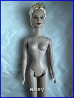 Tonner Tyler Wentworth 2007 HIGH SEAS Basic DAPHNE DIMPLES 16 NUDE Fashion Doll