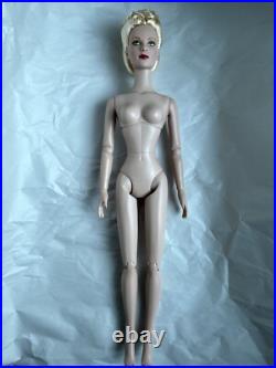 Tonner Tyler Wentworth 2007 HIGH SEAS Basic DAPHNE DIMPLES 16 NUDE Fashion Doll