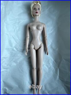 Tonner Tyler Wentworth 2007 HIGH SEAS Basic DAPHNE DIMPLES 16 NUDE Fashion Doll
