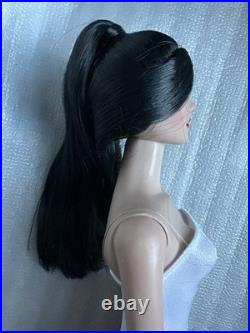 Tonner Tyler Wentworth 2007 ULTRA BASIC STELLA RAVEN 16 FASHION DOLL LE250 READ