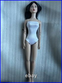 Tonner Tyler Wentworth 2007 ULTRA BASIC STELLA RAVEN 16 FASHION DOLL LE250 READ Tonner Tyler Wentworth 2007 ULTRA BASIC STELLA RAVEN 16 FASHION DOLL LE250 READ