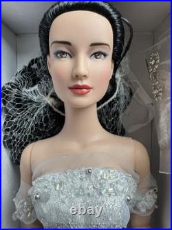 Tonner Tyler Wentworth 2007 WOMEN IN THE MEDIA LAYNE REESE 16 Fashion Doll LE