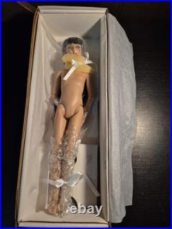 Tonner Tyler Wentworth 2008 AGNES DREARY DINNER DOLDRUMS 12 Fashion Doll NIB