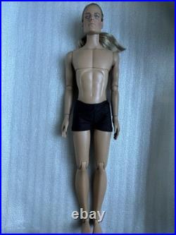Tonner Tyler Wentworth 2008 ULTRA BASIC MATT O'NEILL BLONDE 17 DOLL LE 500 RARE