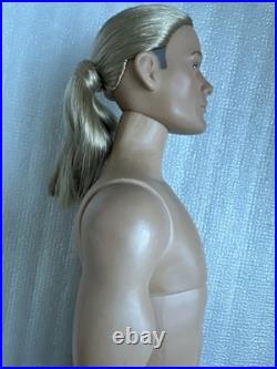 Tonner Tyler Wentworth 2008 ULTRA BASIC MATT O'NEILL BLONDE 17 DOLL LE 500 RARE