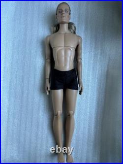 Tonner Tyler Wentworth 2008 ULTRA BASIC MATT O'NEILL BLONDE 17 DOLL LE 500 RARE
