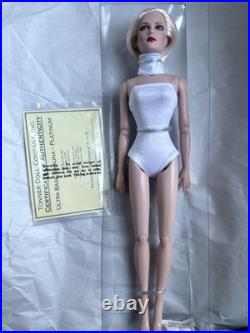 Tonner Tyler Wentworth 2008 ULTRA BASIC SHAUNA PLATINUM 16 Fashion Doll LE 150