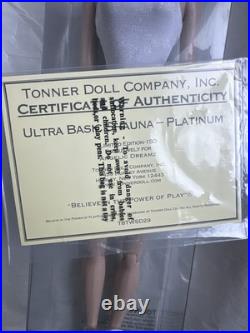 Tonner Tyler Wentworth 2008 ULTRA BASIC SHAUNA PLATINUM 16 Fashion Doll LE 150
