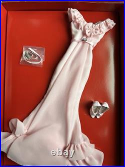 Tonner Tyler Wentworth 2009 COVER SHOOT Bette Davis 16 Fashion Doll Outfit NRFB