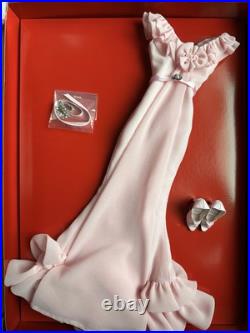 Tonner Tyler Wentworth 2009 COVER SHOOT Bette Davis 16 Fashion Doll Outfit NRFB