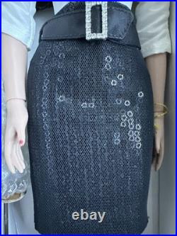 Tonner Tyler Wentworth 2009 Collection SIGNATURE STYLE BW BRUNETTE 16 DOLL LE