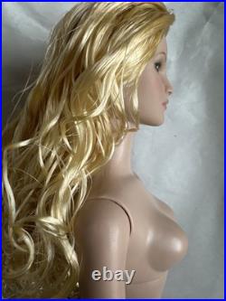 Tonner Tyler Wentworth 2009 Convention NUDE SIGNED MERCI EMILIE 16 Doll LE 125
