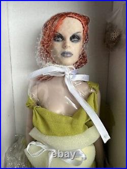 Tonner Tyler Wentworth 2009 FASHION ZOMBIES DEATH BY FASHION 16 DOLL NEW NRFB