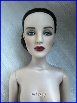 Tonner Tyler Wentworth 2009 NUDE EVOCATIVE ANTOINETTE 16 FASHION DOLL LE 150