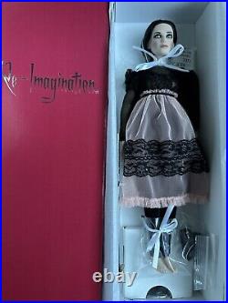Tonner Tyler Wentworth 2009 SINISTER CIRCUS THE WAIF Fashion Doll LE 1000 NRFB Tonner Tyler Wentworth 2009 SINISTER CIRCUS THE WAIF Fashion Doll LE 1000 NRFB
