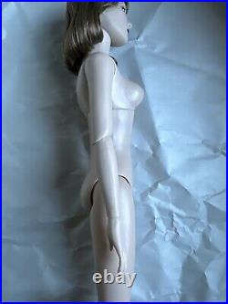 Tonner Tyler Wentworth 2010 16 CAROL BARRIE WIGGED FASHION Doll BW BODY No Box