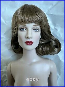 Tonner Tyler Wentworth 2010 16 CAROL BARRIE WIGGED FASHION Doll BW BODY No Box