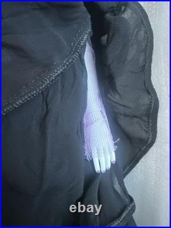 Tonner Tyler Wentworth 2010 HALLOWEEN CONVENTION DEATH 16 Dressed Fashion Doll