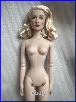 Tonner Tyler Wentworth 2010 HOLLYWOOD GLAMOUR OFF SET CAROL BARRIE NUDE 16 DOLL