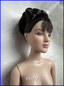 Tonner Tyler Wentworth 2010 NUDE VIVACIOUS ANTOINETTE 16 FASHION DOLL LE 250 Tonner Tyler Wentworth 2010 NUDE VIVACIOUS ANTOINETTE 16 FASHION DOLL LE 250