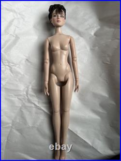 Tonner Tyler Wentworth 2010 NUDE VIVACIOUS ANTOINETTE 16 FASHION DOLL LE 250 Tonner Tyler Wentworth 2010 NUDE VIVACIOUS ANTOINETTE 16 FASHION DOLL LE 250