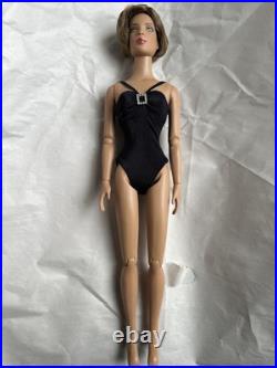 Tonner Tyler Wentworth 2010 WIGGED BASIC ESME 16 Fashion DOLL BW BODY +bodysuit Tonner Tyler Wentworth 2010 WIGGED BASIC ESME 16 Fashion DOLL BW BODY +bodysuit