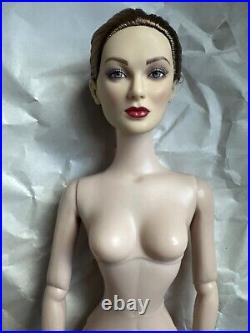 Tonner Tyler Wentworth 2011 16 PATRICIA HOLT FASHION Doll BW BODY No Box READ