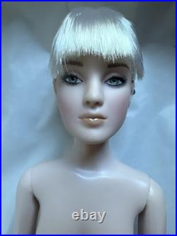 Tonner Tyler Wentworth 2011 NUDE OOAK REPAINT BOLD ANTOINETTE 16 FASHION DOLL