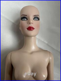 Tonner Tyler Wentworth 2012 NU MOOD NUDE BALD SIGNED 16 FASHION DOLL LE 500 BW Tonner Tyler Wentworth 2012 NU MOOD NUDE BALD SIGNED 16 FASHION DOLL LE 500 BW