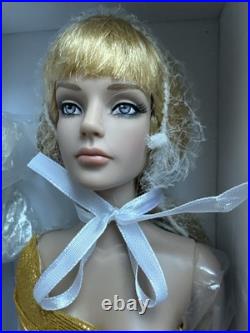 Tonner Tyler Wentworth 2013 ALL GLAMOUR SYDNEY DELUXE 16 Wigged Doll NEW NRFB