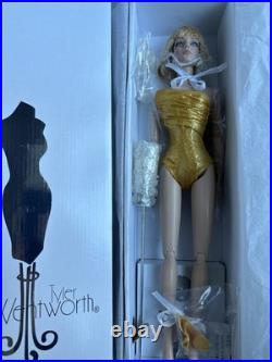 Tonner Tyler Wentworth 2013 ALL GLAMOUR SYDNEY DELUXE 16 Wigged Doll NEW NRFB