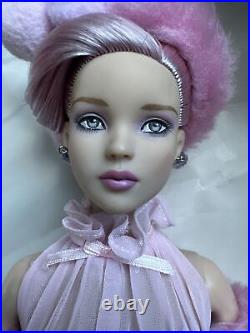 Tonner Tyler Wentworth 2013 CONVENTION COTTON CANDY CENTERPIECE CINDERELLA DOLL